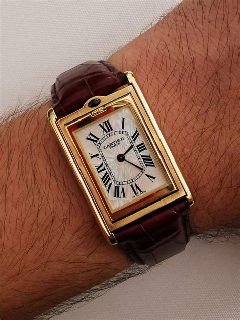 cartier basculante review.